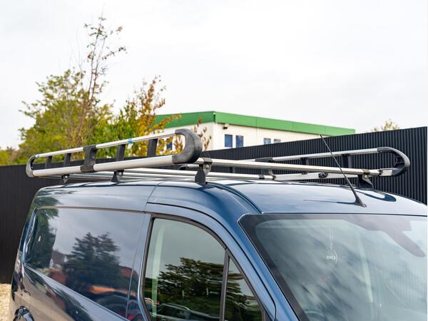 FORD TRANSIT CONNECT 240 LTD TDCI A - Image 13