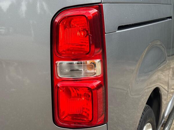 Peugeot Expert 2.0 BlueHDi 1400 Asphalt Standard Panel Van MWB Euro 6 (s/s) 6dr
