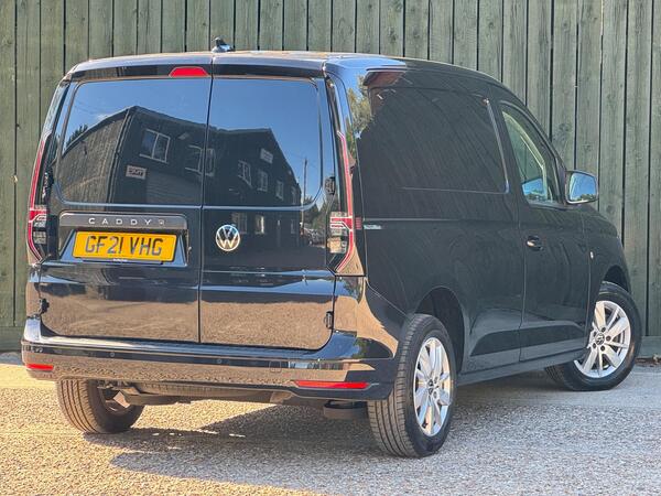 Volkswagen Caddy 2.0 TDI C20 Commerce Pro SWB Euro 6 (s/s) 5dr