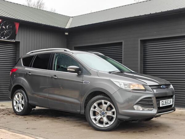Ford Kuga 2.0 TDCi Zetec 2WD Euro 6 (s/s) 5dr - Image 1