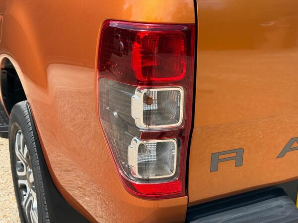 Ford Ranger 3.2 TDCi Wildtrak Auto 4WD Euro 5 4dr at 29th