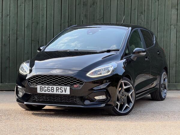 Ford Fiesta 1.5T EcoBoost ST-3 Euro 6 5dr at 10th