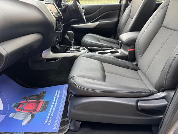 Nissan Navara 2.3 dCi N-Guard Auto 4WD Euro 6 4dr