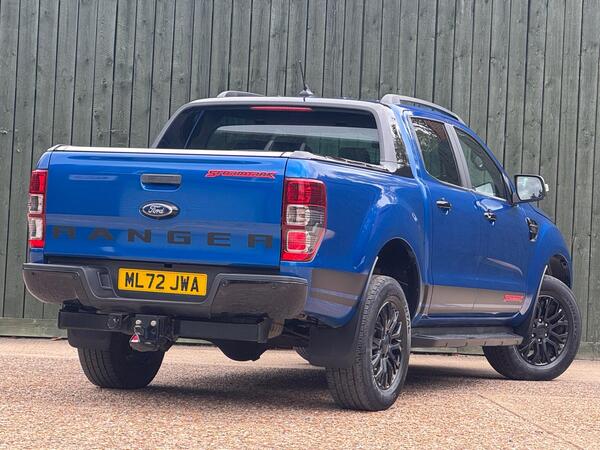 Ford Ranger 2.0 EcoBlue Stormtrak Pickup Double Cab 4dr Diesel Auto 4WD Euro 6 (s/s) (213 ps)