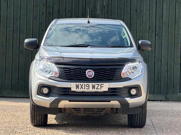 Fiat Fullback 2.4D Cross 4WD Euro 6 4dr at 3th