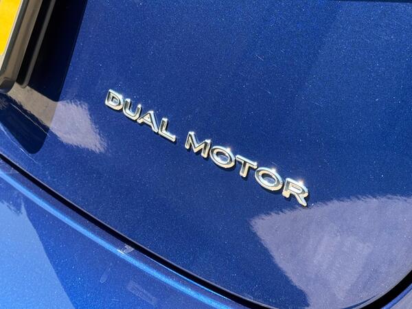 Tesla Model 3 (Dual Motor) Long Range Auto 4WDE 4dr at 38th