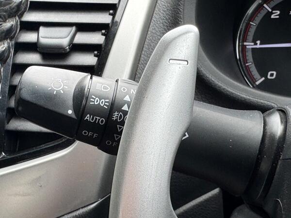Mitsubishi L200 2.2 DI-D DC Barbarian Auto 4WD Euro 6 (s/s) 4dr at 28th