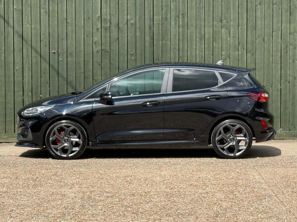 Ford Fiesta 1.5T EcoBoost ST-3 Euro 6 (s/s) 5dr at 15th