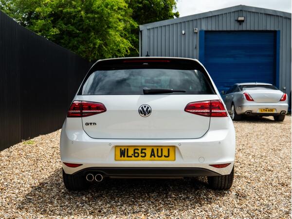 VOLKSWAGEN GOLF GTD S-A - Image 5
