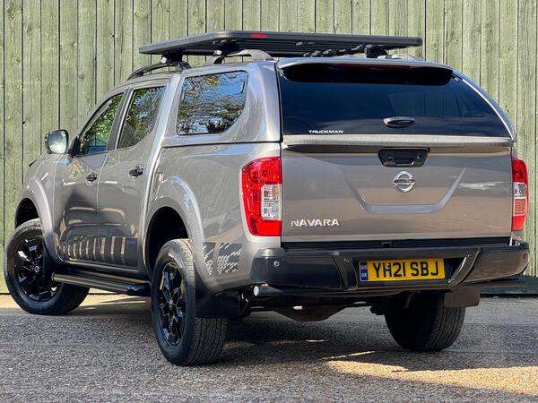 Nissan Navara 2.3 dCi N-Guard Auto 4WD Euro 6 4dr at 11th