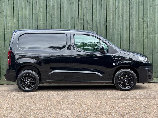 Citroen Berlingo 1.5 BlueHDi 1000 Driver Edition M SWB Euro 6 (s/s) 5dr at 17th