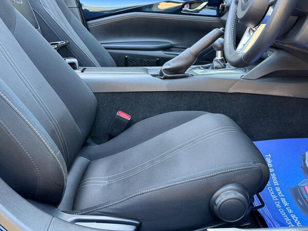 Mazda MX-5 1.5 SKYACTIV-G SE-L Euro 6 (s/s) 2dr at 18th
