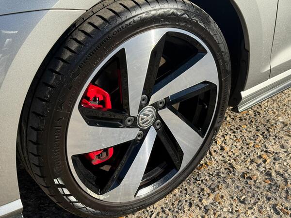 Volkswagen Golf 2.0 TSI GTI Performance Euro 6 (s/s) 5dr at 35th