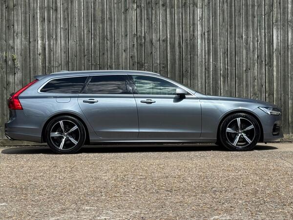 Volvo V90 2.0 D4 R-Design Auto Euro 6 (s/s) 5dr at 15th