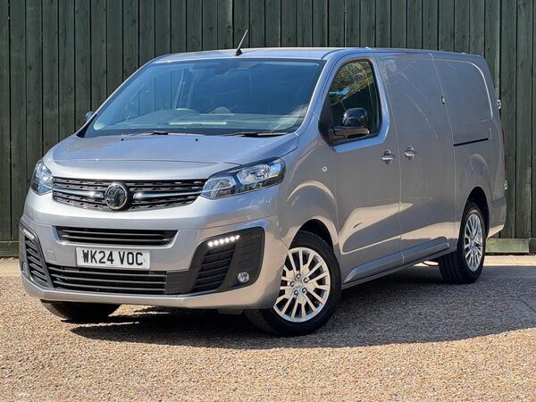 Vauxhall Vivaro 2.0 Turbo D 3100 Pro L2 H1 Euro 6 (s/s) 6dr at 6th