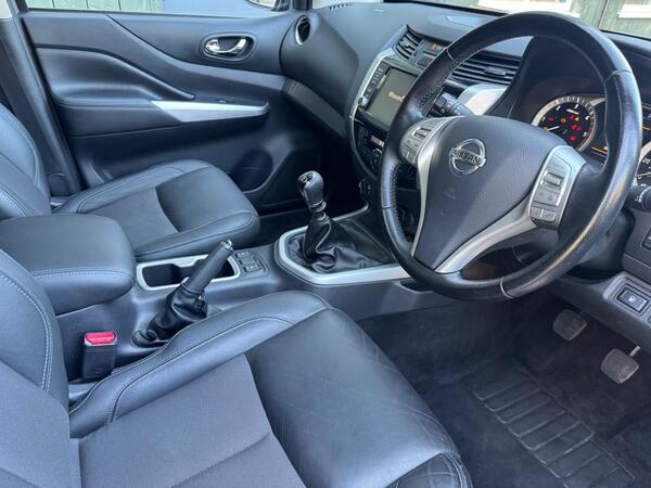 Nissan Navara 2.3 dCi N-Guard 4WD Euro 6 (s/s) 4dr at 4th