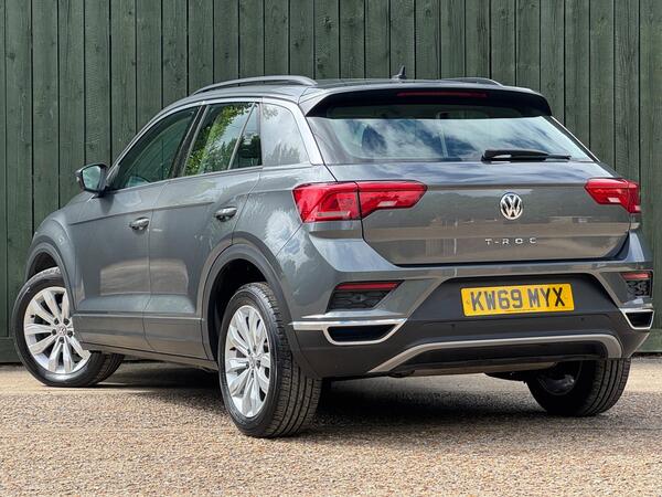 Volkswagen T-Roc 1.5 TSI EVO SE DSG Euro 6 (s/s) 5dr at 9th