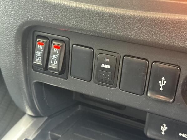 Mitsubishi L200 2.4 DI-D DC Warrior Auto 4WD Euro 6 4dr