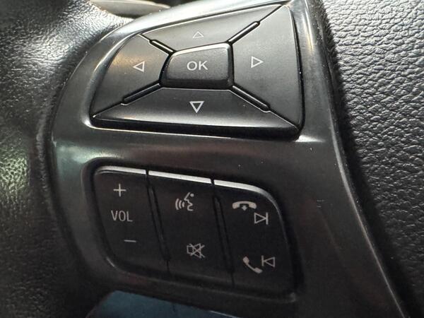 Ford Ranger 3.2 TDCi Wildtrak Auto 4WD Euro 5 4dr at 39th