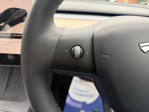 Tesla Model 3 (Dual Motor) Long Range Auto 4WDE 4dr at 36th