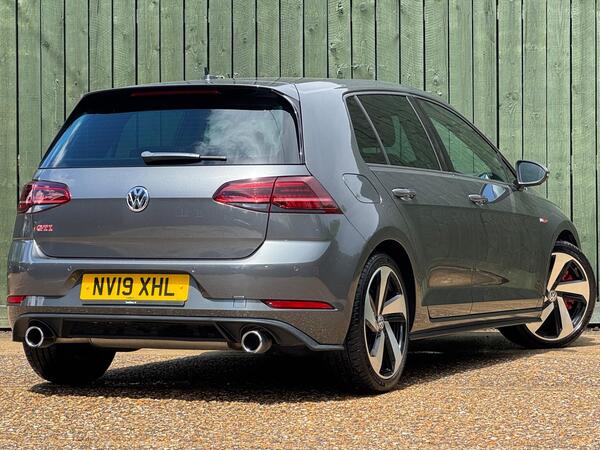 Volkswagen Golf 2.0 TSI GTI Performance Euro 6 (s/s) 5dr at 17th