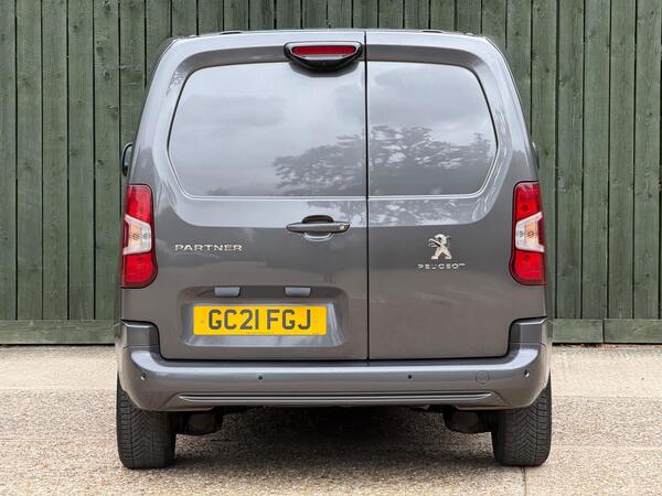 Peugeot Partner 1.5 BlueHDi 1000 Asphalt Standard Panel Van SWB Euro 6 5dr at 14th
