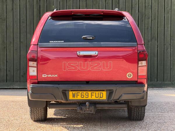 Isuzu D-Max 1.9 TD Blade Auto 4WD Euro 6 4dr at 14th