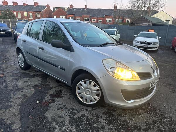 Renault Clio III 1.4 16v Expression