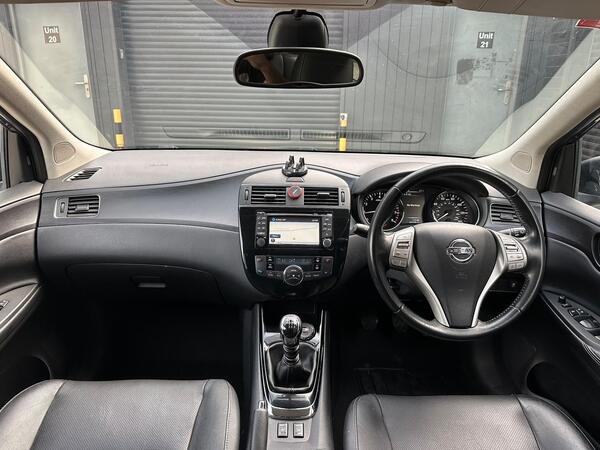 Nissan Pulsar 1.2 DIG-T Tekna Euro 5 (s/s) 5dr Euro 5 - Image 2
