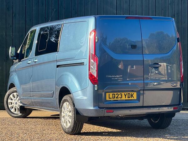 Ford Transit Custom 2.0 300 EcoBlue Limited Crew Van L1 H1 Euro 6 (s/s) 5dr at 13th