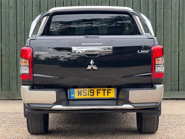 Mitsubishi L200 2.2 DI-D DC Barbarian Auto 4WD Euro 6 (s/s) 4dr at 13th