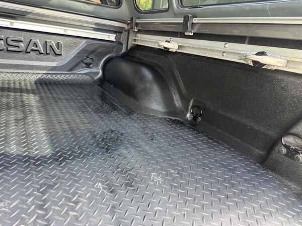 Nissan Navara 2.3 dCi N-Guard Auto 4WD Euro 6 4dr at 48th