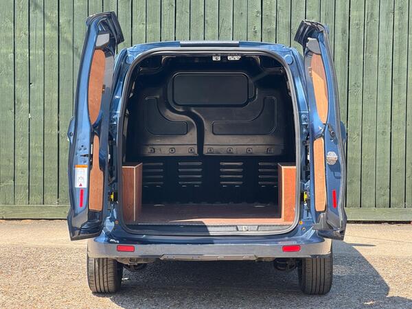 Ford Transit Courier 1.5 TDCi Sport L1 Euro 6 5dr