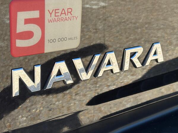 Nissan Navara 2.3 dCi Tekna 4WD Euro 6 (s/s) 4dr