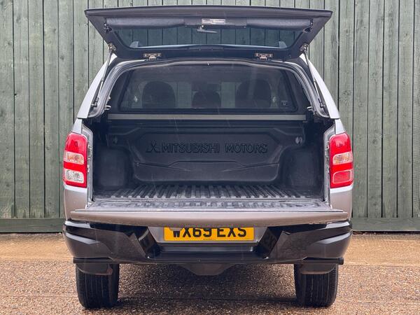 Mitsubishi L200 2.4 DI-D DC Challenger Auto 4WD Euro 6 4dr