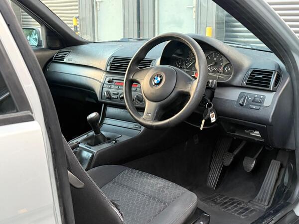 BMW 3 Series 1.8 316ti ES Compact 3dr - Image 2