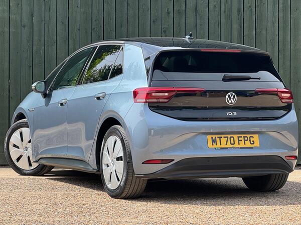 Volkswagen ID.3 Pro Performance 58kWh Style Auto 5dr at 9th