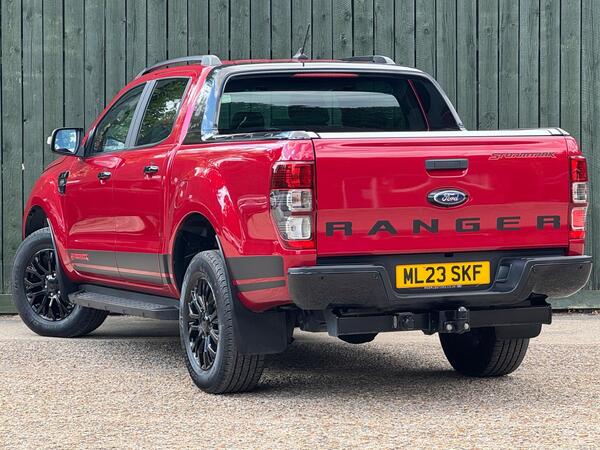 Ford Ranger 2.0 EcoBlue Stormtrak Pickup Double Cab 4dr Diesel Auto 4WD Euro 6 (s/s) (213 ps)