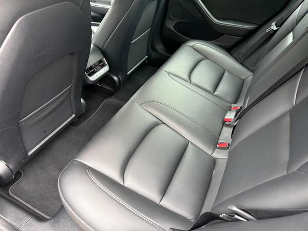 Tesla Model 3 (Dual Motor) Long Range Auto 4WDE 4dr at 24th
