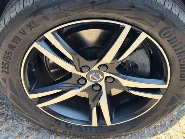 Volvo XC60 2.0 D4 R-Design Auto AWD Euro 6 (s/s) 5dr at 31th