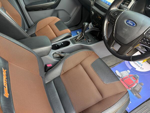 Ford Ranger 3.2 TDCi Wildtrak Auto 4WD Euro 5 4dr at 8th