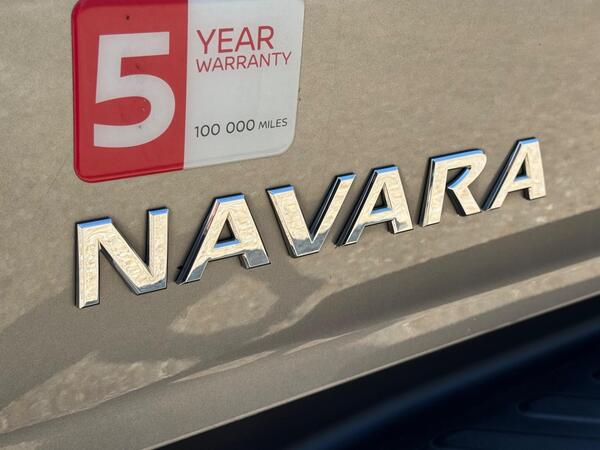 Nissan Navara 2.3 dCi Tekna Auto 4WD Euro 6 4dr