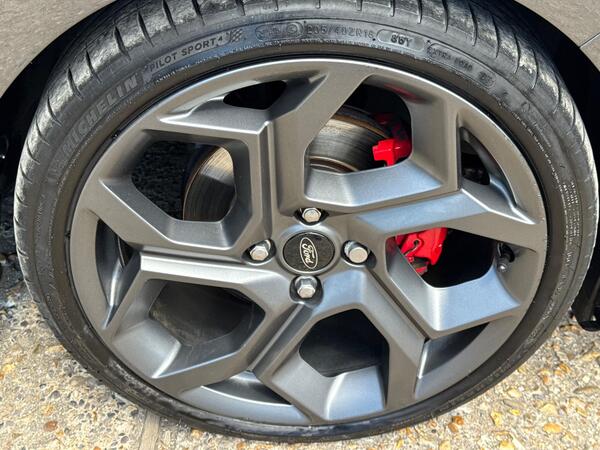 Ford Fiesta 1.5T EcoBoost ST-3 Euro 6 (s/s) 5dr