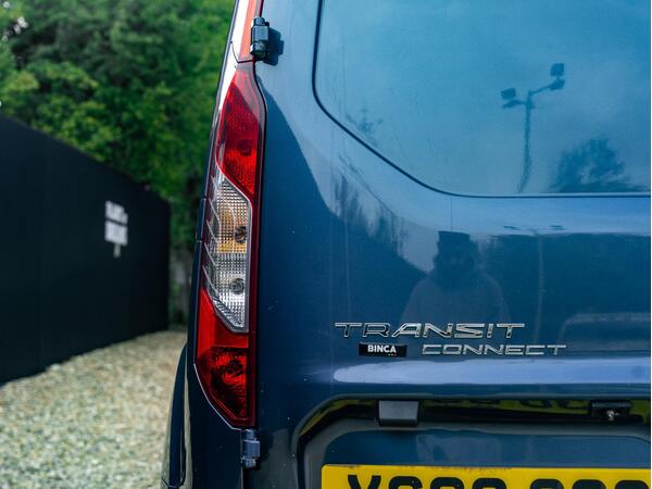 FORD TRANSIT CONNECT 240 LTD TDCI A - Image 8