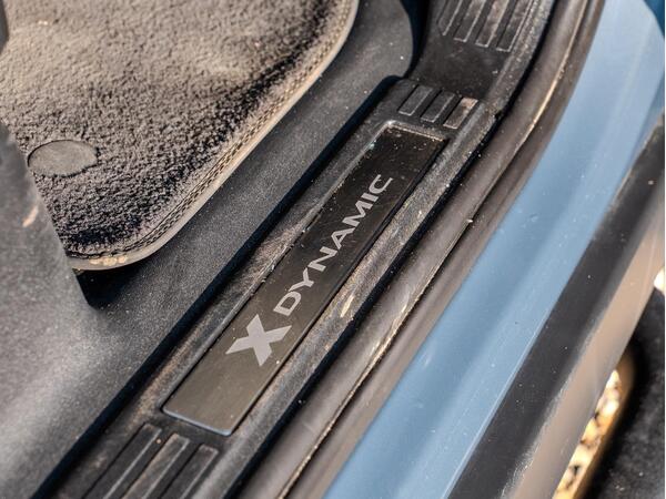 LAND ROVER DEFENDER X-DYNAMIC SE D MHEV A - Image 33