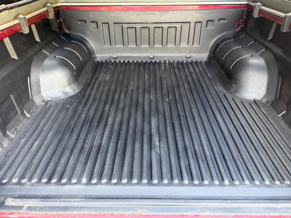 Isuzu D-Max 1.9 TD Blade Auto 4WD Euro 6 4dr at 40th