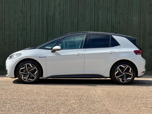 Volkswagen ID.3 Pro S 77kWh Tour Auto 5dr at 8th