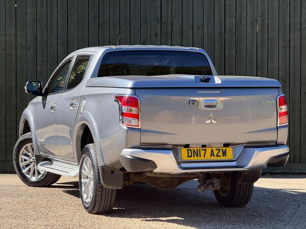 Mitsubishi L200 2.4 DI-D DC Barbarian Auto 4WD Euro 6 4dr