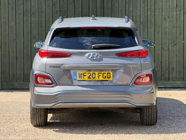 Hyundai KONA 64kWh Premium SE Auto 5dr (7kW Charger)