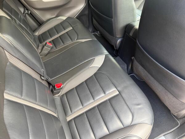 Mitsubishi L200 2.4 DI-D DC Barbarian Pickup Double Cab 4dr Diesel Auto 4WD Euro 6 (178 ps) at 22th
